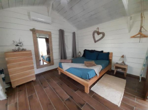 Bungalow Blue Balawou